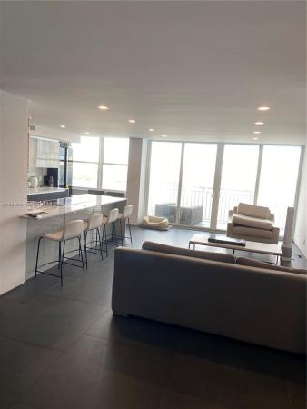 Winston Towers 500, 301 174th St #1402, Sunny Isles Beach, Florida 33160, image 3