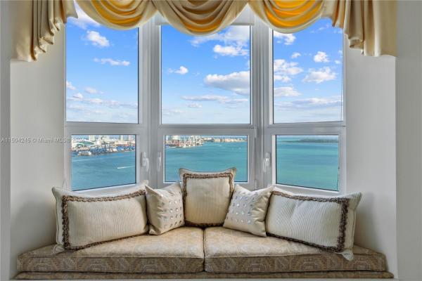 Two Tequesta Point, 808 Brickell Key Dr #2301, Miami, Florida 33131, image 1