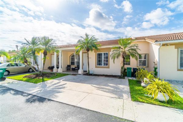 Coral Villas, 13880 SW 153rd Ter 0, Richmond West, Florida 33177, image 3