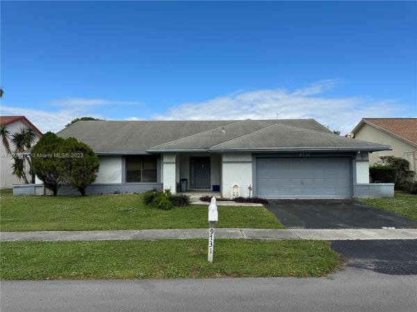Riverdale, 9731 Dunhill Dr, Miramar, Florida 33025, image 2