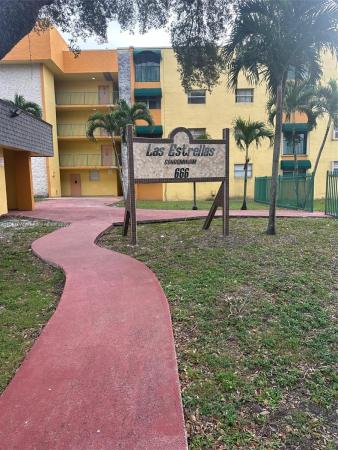 Las Estrellas, 666 W 81st St #209, Hialeah, Florida 33014, image 1