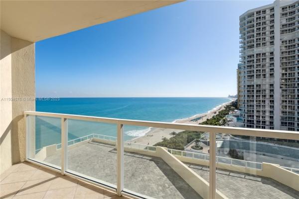 La Perla, 16699 Collins Ave #1401, Sunny Isles Beach, Florida 33160, image 1