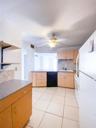 Daisy Gardens, 1750 NE 191st St #225-4, Ojus, Florida 33179, image 2