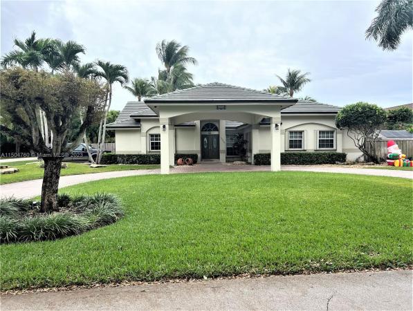 Zully, 12200 SW 100th St, The Crossings, Florida 33186, image 1