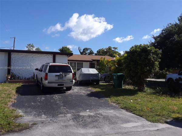 The Knolls, 8660 S Sutton Dr, Miramar, Florida 33025, image 1