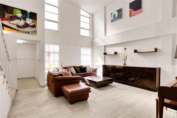 Commodore Plaza Townhouse, 2730 NE 183rd St #6, Aventura, Florida 33160, image 1