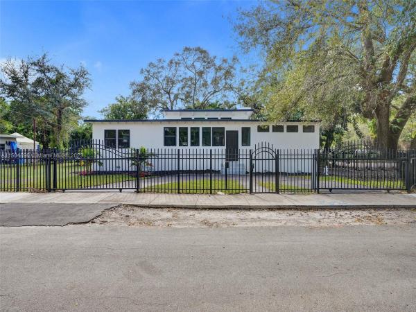 Bellwood Homesites, 500 NE 132nd Ter, North Miami, Florida 33161, image 1