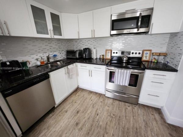 Gulfstream Garden, 330 SE 2nd St #502H, Hallandale Beach, Florida 33009, image 1