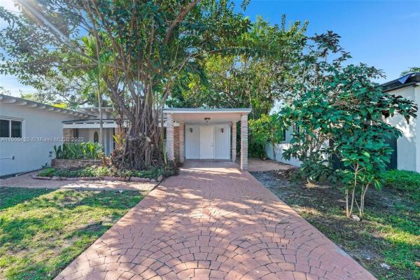 West Miami Shores, 10320 NW 2nd Ave, Miami Shores, Florida 33150, image 3