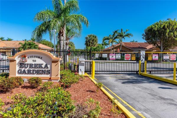 Eureka Palm Garden, 18151 SW 109th Pl, West Perrine, Florida 33157, image 3