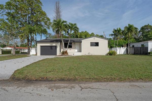 Gables View, 6321 SW 21st St, Coral Terrace, Florida 33155, image 3