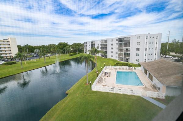 Meadowbrook Lakes View, 190 SE 5th Ave #407, Dania Beach, Florida 33004, image 1