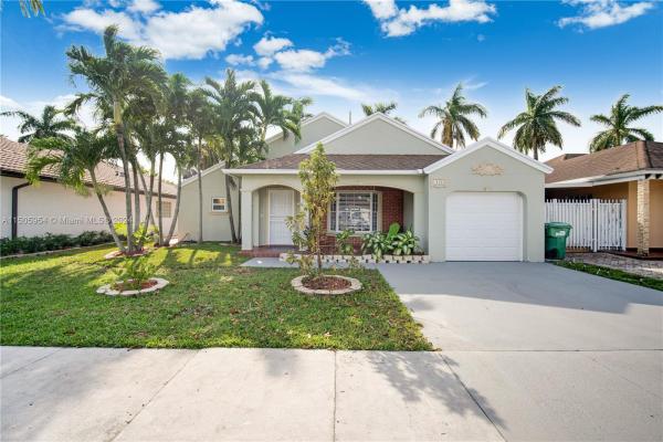American Homes, 14364 SW 159th Ter, Richmond West, Florida 33177, image 1