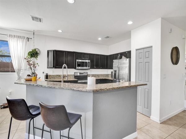 Silver Palm West, 23751 SW 118th Pl, Kendall, Florida 33032, image 3