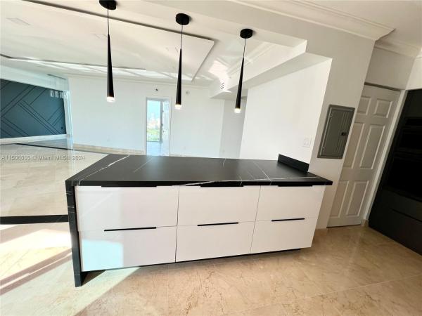 Hidden Bay, 3370 NE 190th St #2415, Aventura, Florida 33180, image 3
