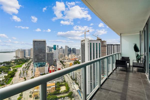MarinaBlue, 888 Biscayne Blvd #4104, Miami, Florida 33132, image 3