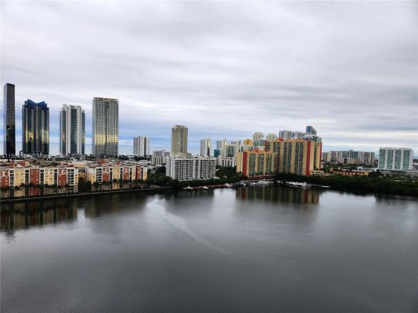 Winston Towers 700, 290 174th St #2119, Sunny Isles Beach, Florida 33160, image 2