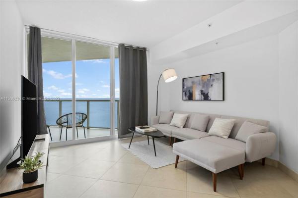 La Perla, 16699 Collins Ave #1710, Sunny Isles Beach, Florida 33160, image 1