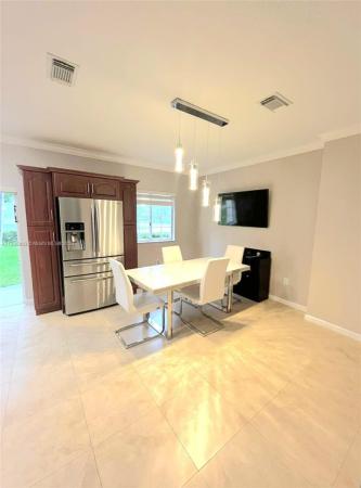 San Marco Villas, 6900 NW 179th St #113-1, Country Club, Florida 33015, image 1