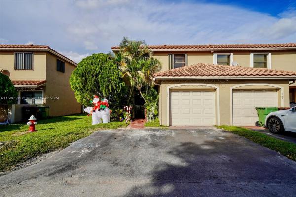 Lago Grande, 2531 W 60th Pl #101, Hialeah, Florida 33016, image 1