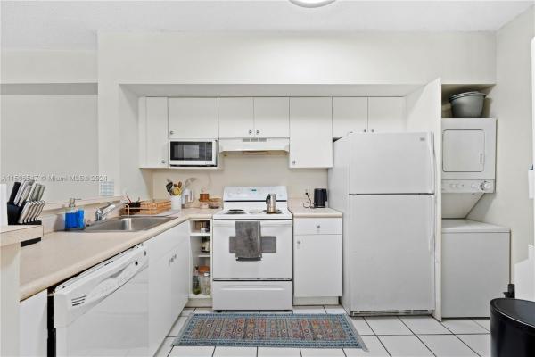 Blue Lagoon, 5077 NW 7th St #810, Miami, Florida 33126, image 1