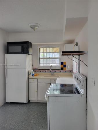 Heritage Of Sans Souci, 1725 NE 116th Rd #5, North Miami, Florida 33181, image 2