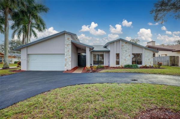 Harbor Point, 11700 S Island Rd, Cooper City, Florida 33026, image 1