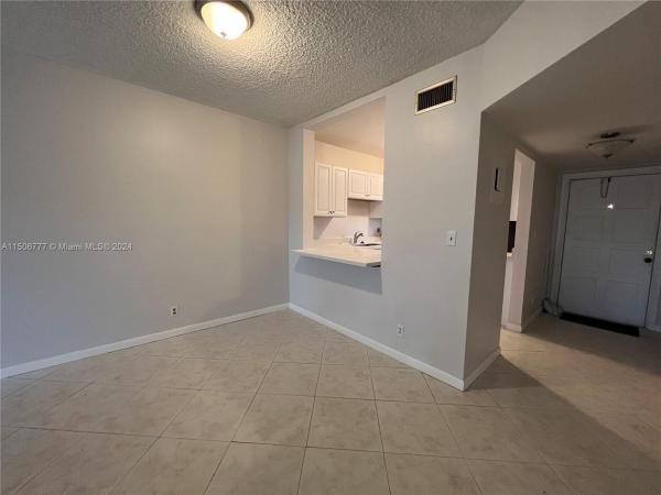 Margate Gardens, 5800 Margate Blvd #322-3, Margate, Florida 33063, image 2