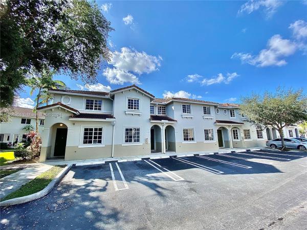 Majorca Isles, 21111 NW 14th Pl #3-33, Miami Gardens, Florida 33169, image 2