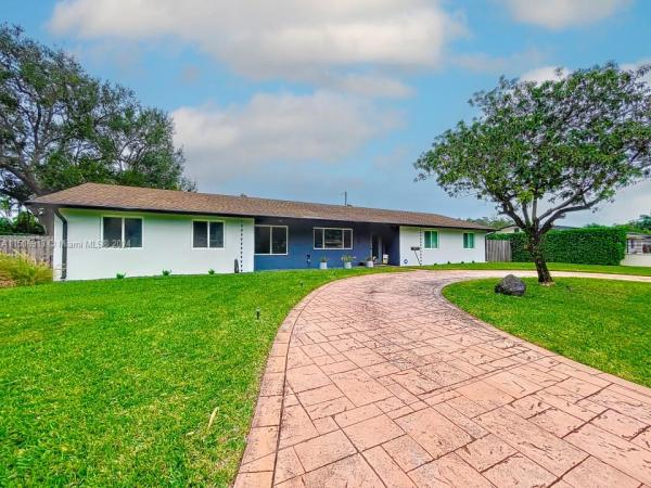Southwood, 8325 SW 155th Ter, Palmetto Bay, Florida 33157, image 1