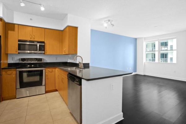 Radius, 1830 Radius Dr #822, Hollywood, Florida 33020, image 3