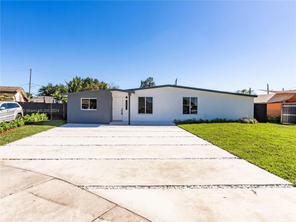 Palm Springs North Residential, 18511 NW 84th Ave, Palm Springs North, Florida 33015, image 3
