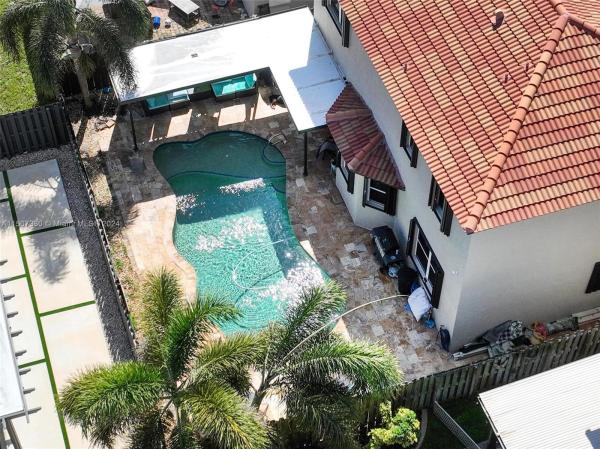 Hemingway Point, 25309 SW 118th Ct, Princeton, Florida 33032, image 3