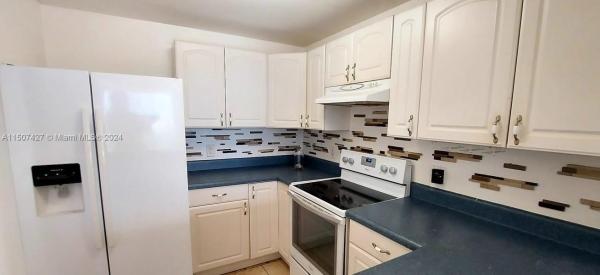 Sailboat Cay, 13499 Biscayne Blvd #1103, North Miami, Florida 33181, image 2