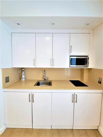 Sevilla Plaza, 642 Michigan Ave #6, Miami Beach, Florida 33139, image 1
