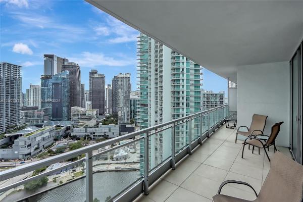 The Ivy At Riverfront, 90 SW 3rd St #3502, Miami, Florida 33130, image 2