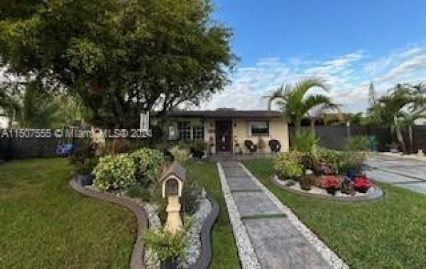 Palm Springs North, 16700 NW 72nd Ct, Country Club, Florida 33015, image 3