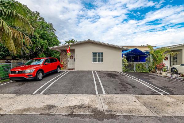 Riverside Farms, 2535-2537 NW 9th St, Miami, Florida 33125, image 1