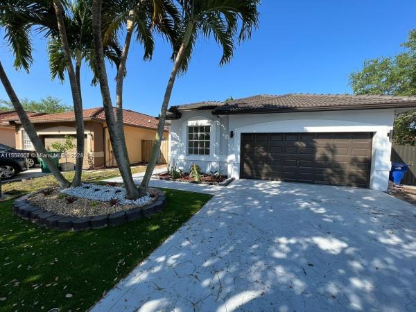 Maria Gardens, 20012 NW 80th Ave, Hialeah, Florida 33015, image 2