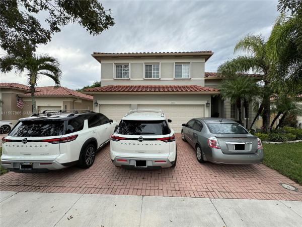 Floridian Bay Estates, 2006 NE 38th Rd, Homestead, Florida 33033, image 1
