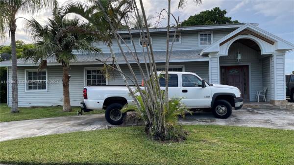 Bel Aire, 20130 Bel Aire Dr, Cutler Bay, Florida 33189, image 1