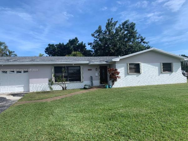 Pine Acres, 11801 SW 100th Ave, Kendall, Florida 33176, image 1