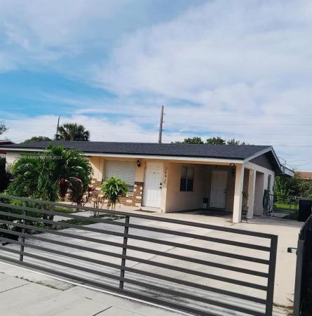 Royal Palms Park, 2041 NW 30th Way, Fort Lauderdale, Florida 33311, image 2