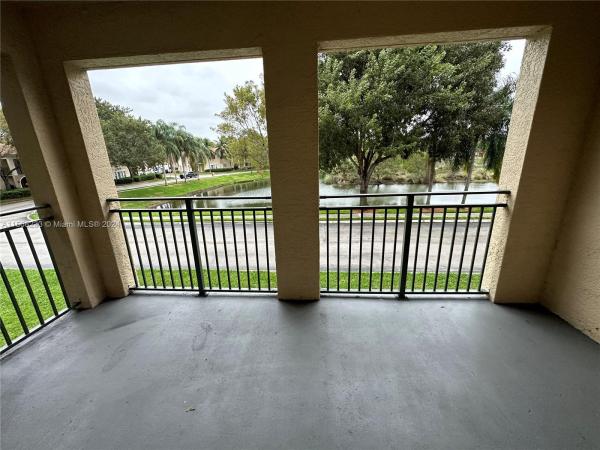 Aventine At Miramar, 2406 Centergate Dr #201, Miramar, Florida 33025, image 3