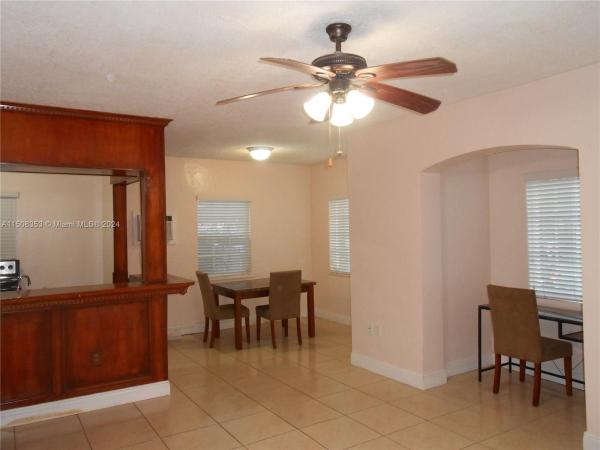 Marseilles, 1193 Marseille Dr #1, Miami Beach, Florida 33141, image 1
