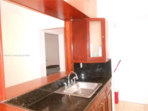 Marseilles, 1193 Marseille Dr #1, Miami Beach, Florida 33141, image 3