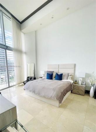 Icon Brickell Tower 2, 495 Brickell Ave #1407, Miami, Florida 33131, image 3