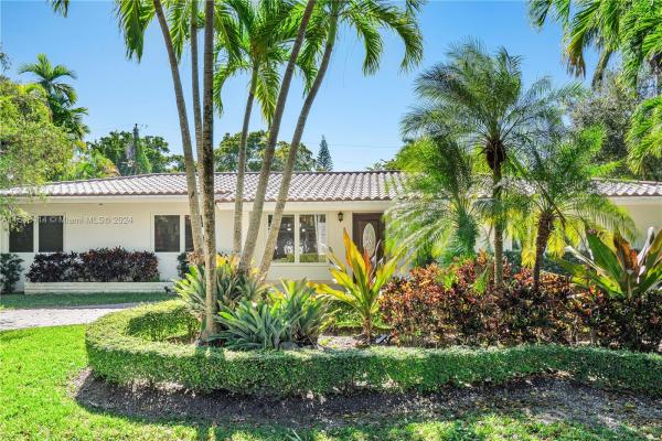 Riviera, 1528 Robbia Ave, Coral Gables, Florida 33146, image 3
