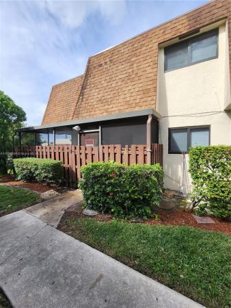 Le Clos Townhomes, North Lauderdale, Florida 33068, image 1