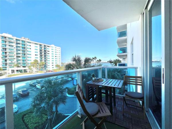 Treasures On The Bay, 7501 E Treasure Dr #3L, North Bay Village, Florida 33141, image 1